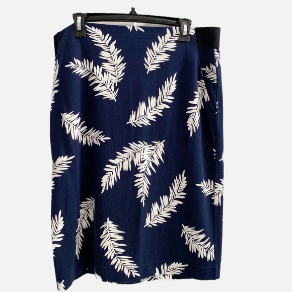 Liz Claiborne Blue Feather Boho Knit Skirt - Picture 1 of 5